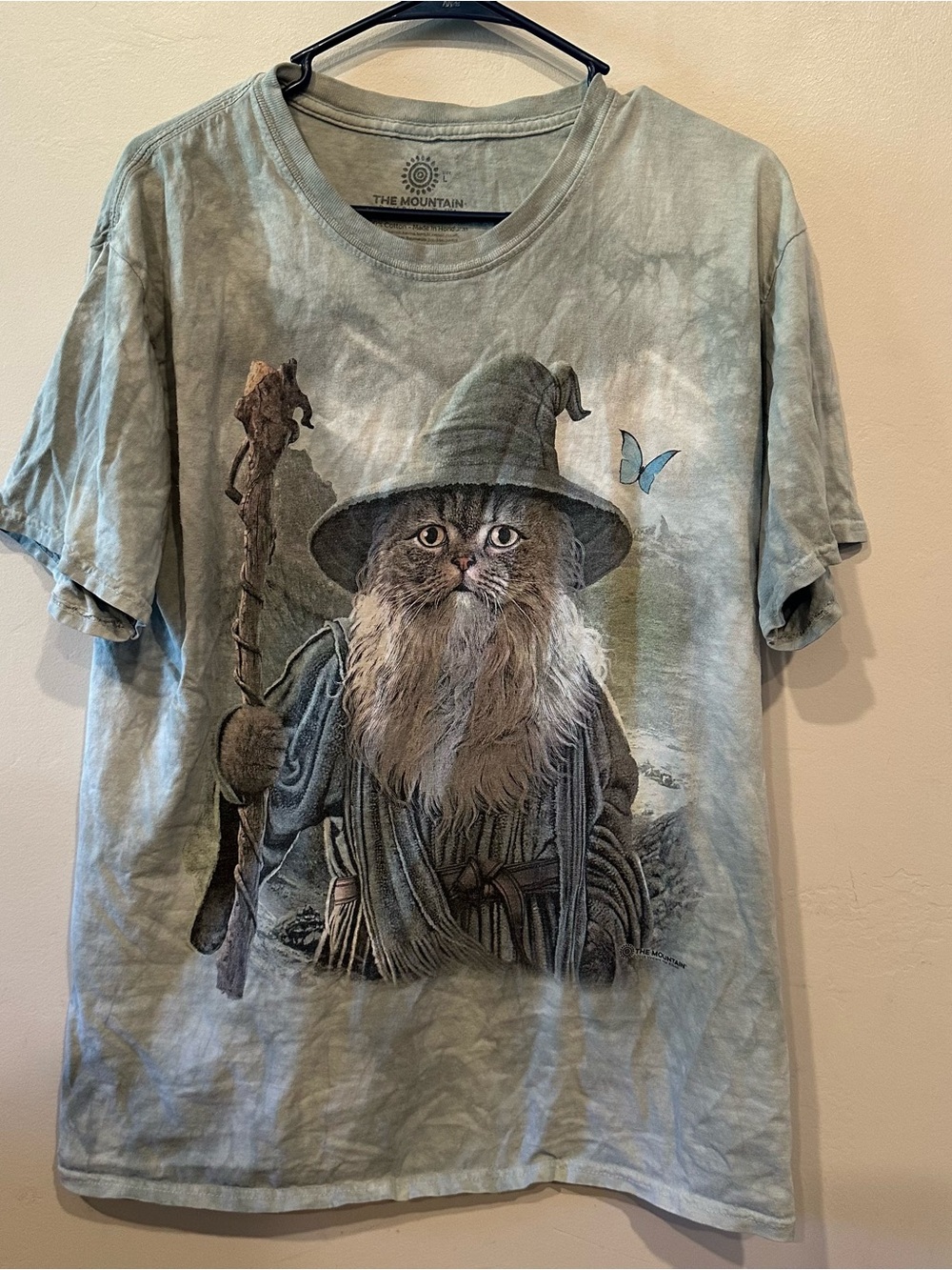 The Mountain Cat Wizard Graphic Tee Green Cotton Crew Neck Short Sleeve L